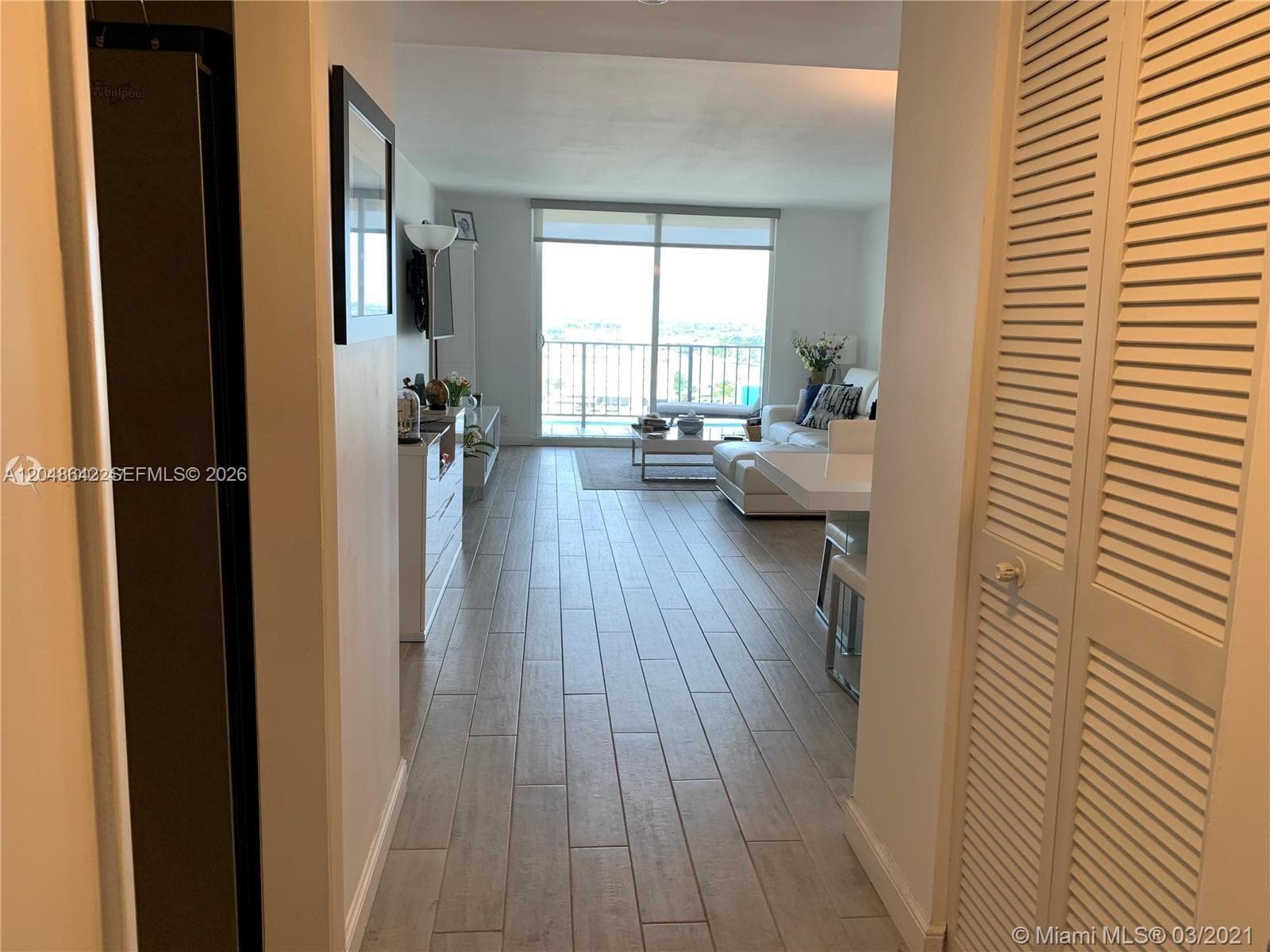 1904 S Ocean Dr 1607 photo 15