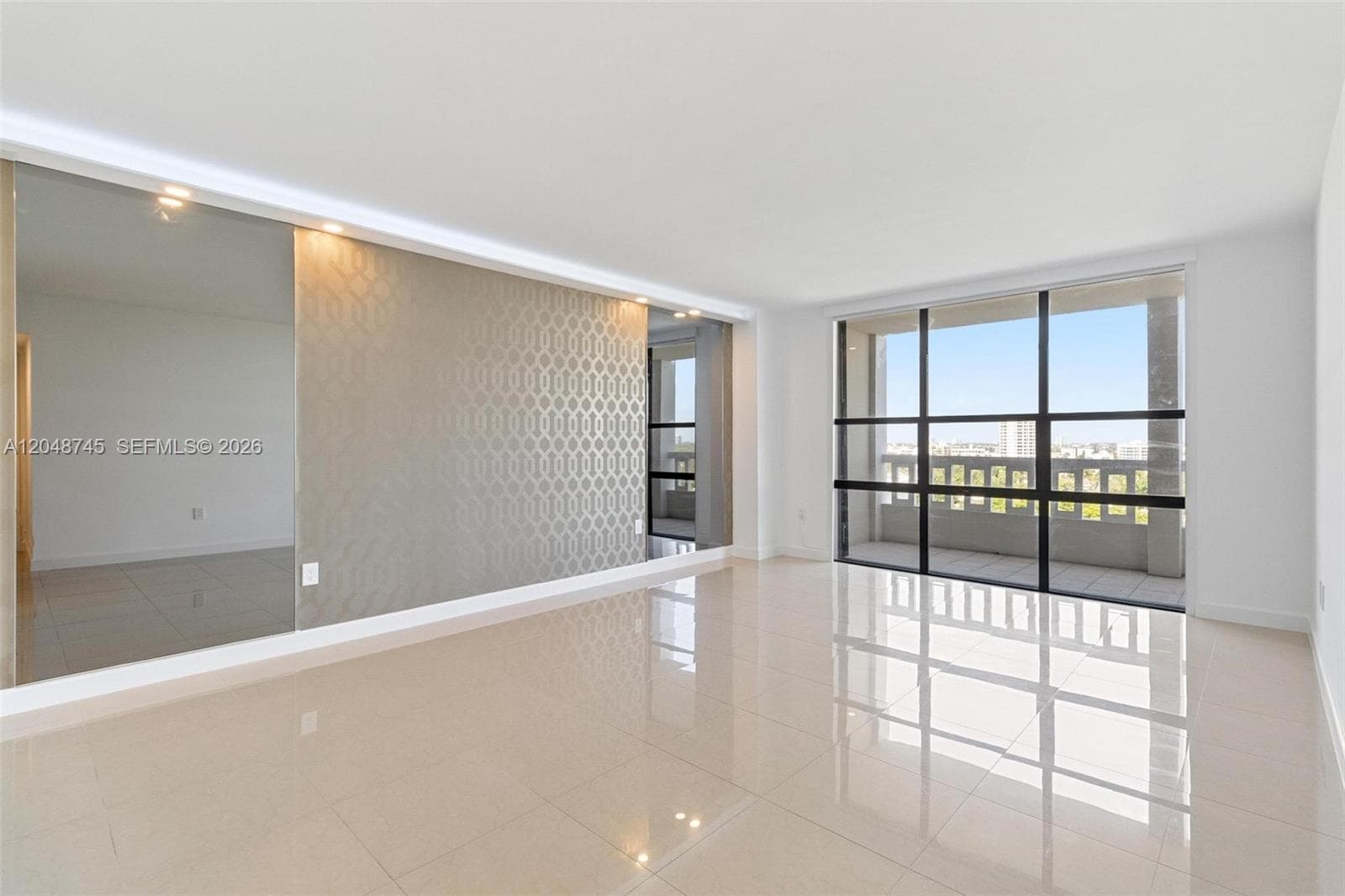 9801 Collins Ave 11-O photo 6