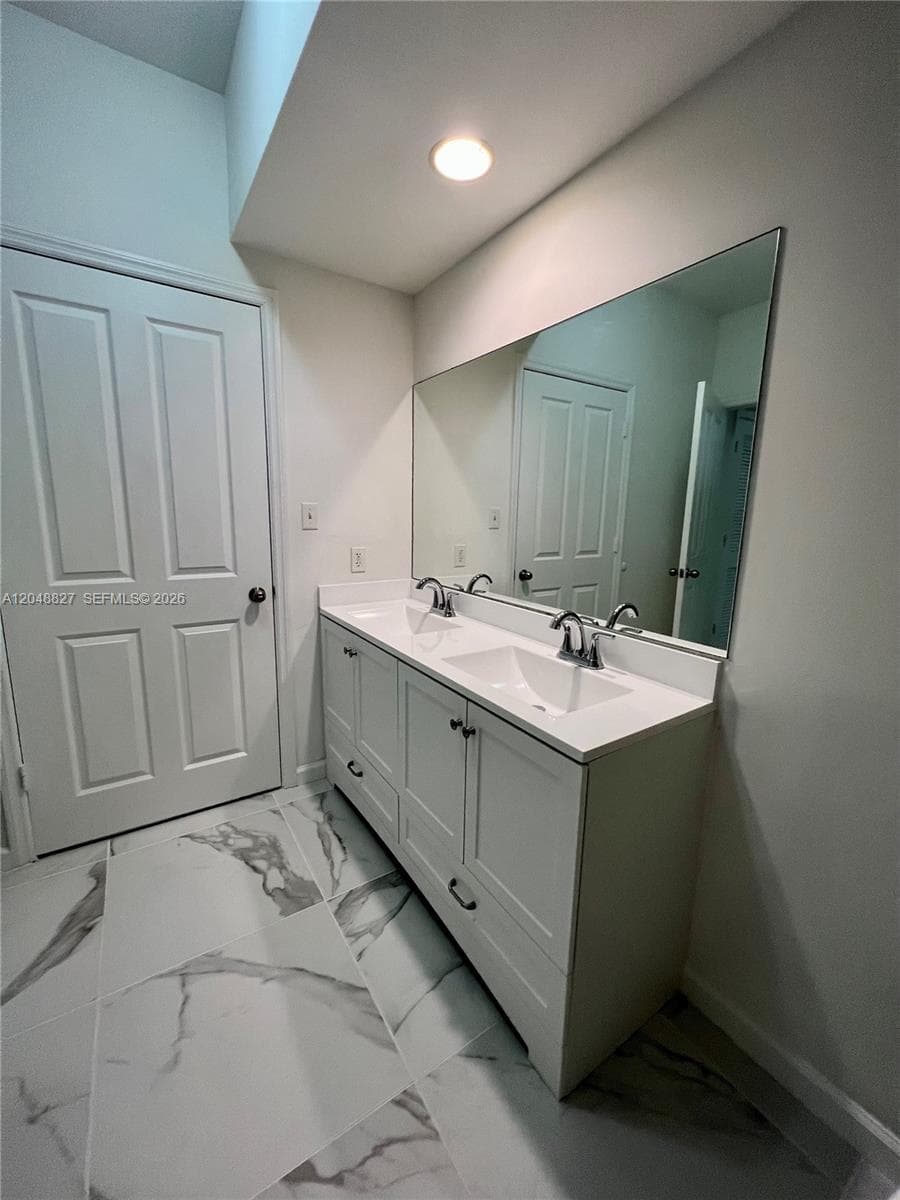 9172 Collins Ave 214 photo 20