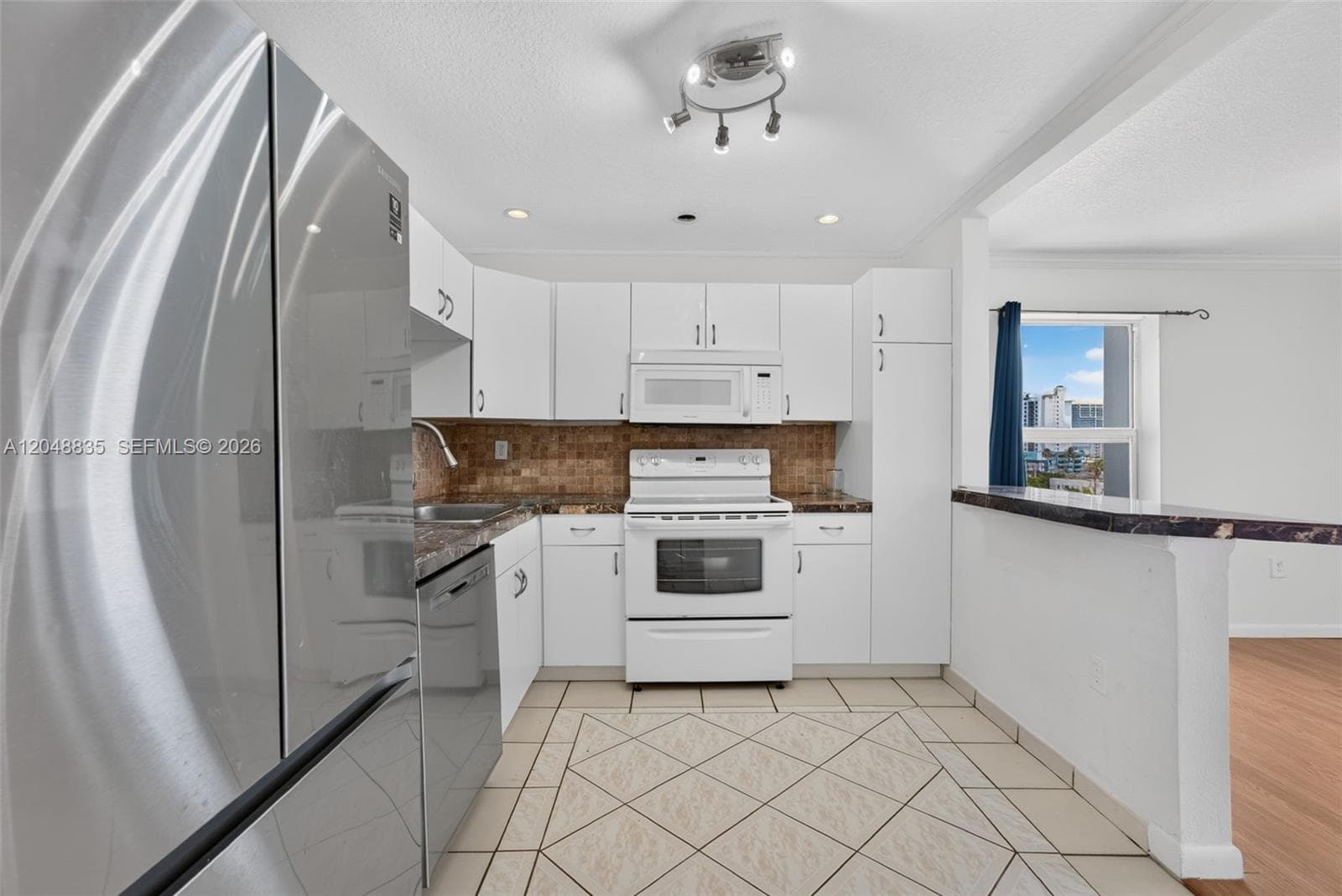 7118 Bonita Dr 705 photo 7