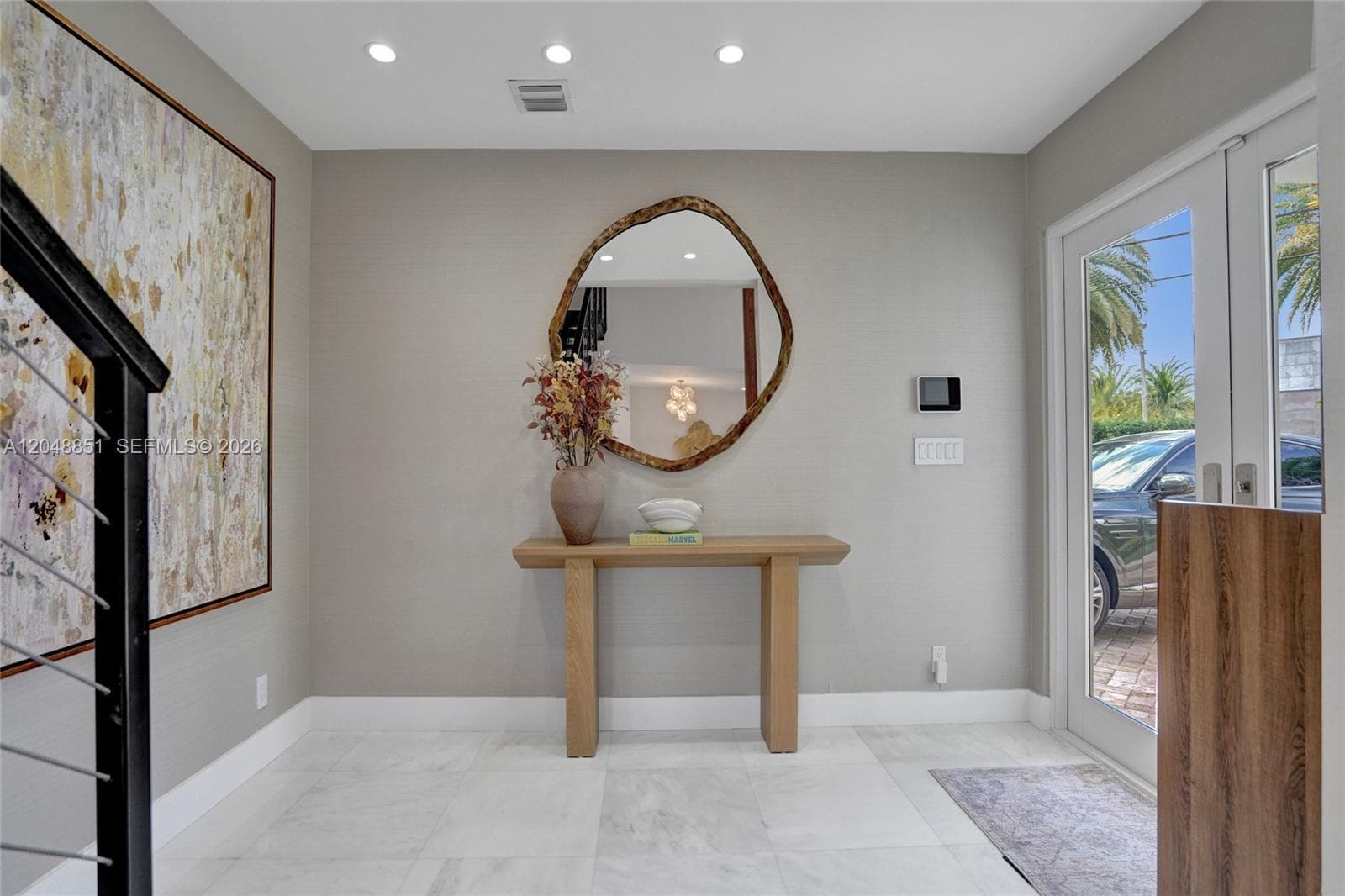 113 Holiday Dr photo 11