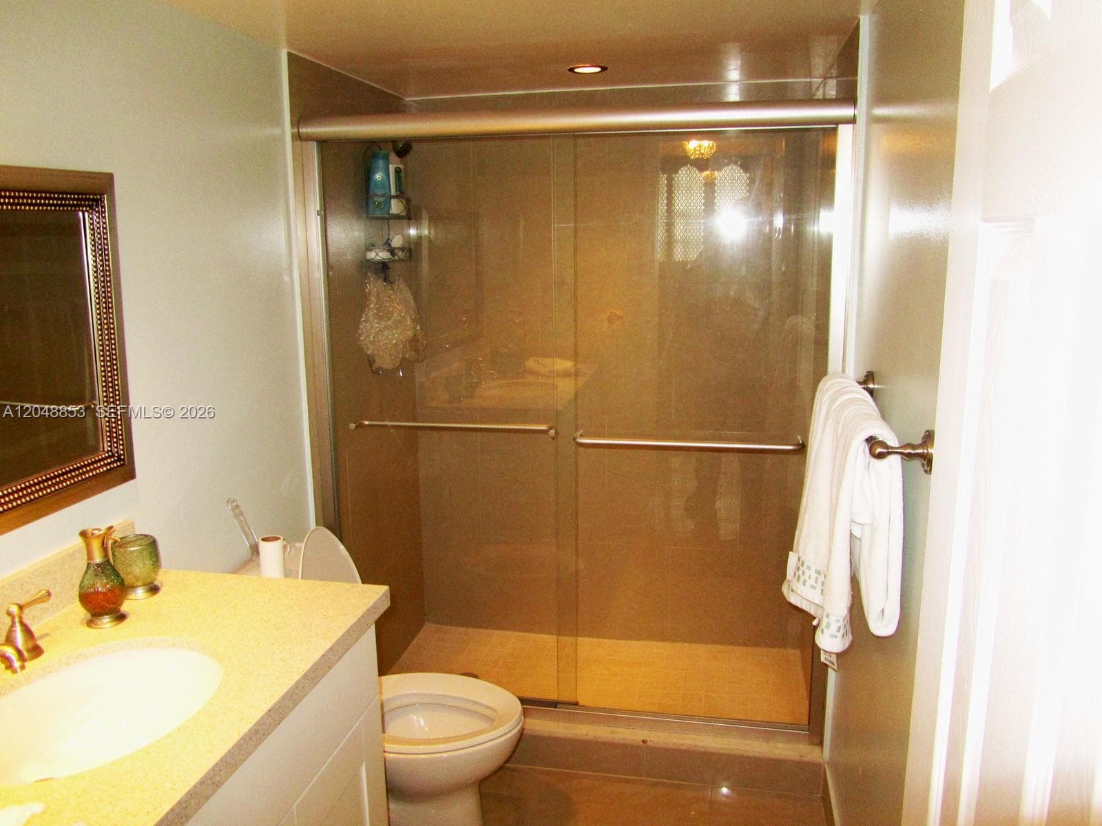 1833 S Ocean Dr 911 photo 10