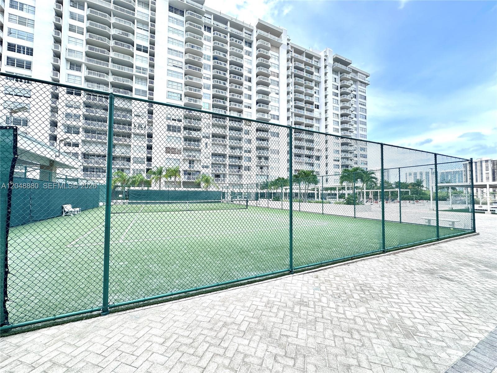 18021 Biscayne Blvd 702 photo 7