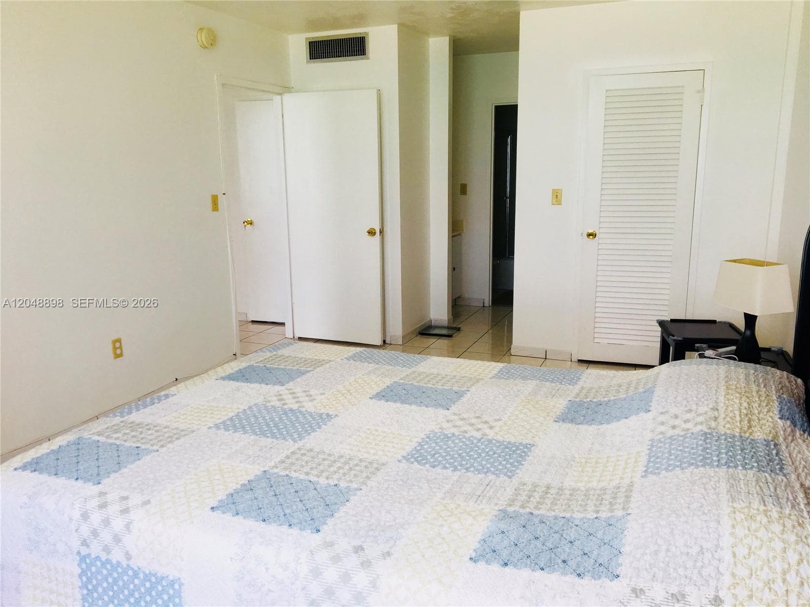 2899 Collins Ave 1143 photo 8