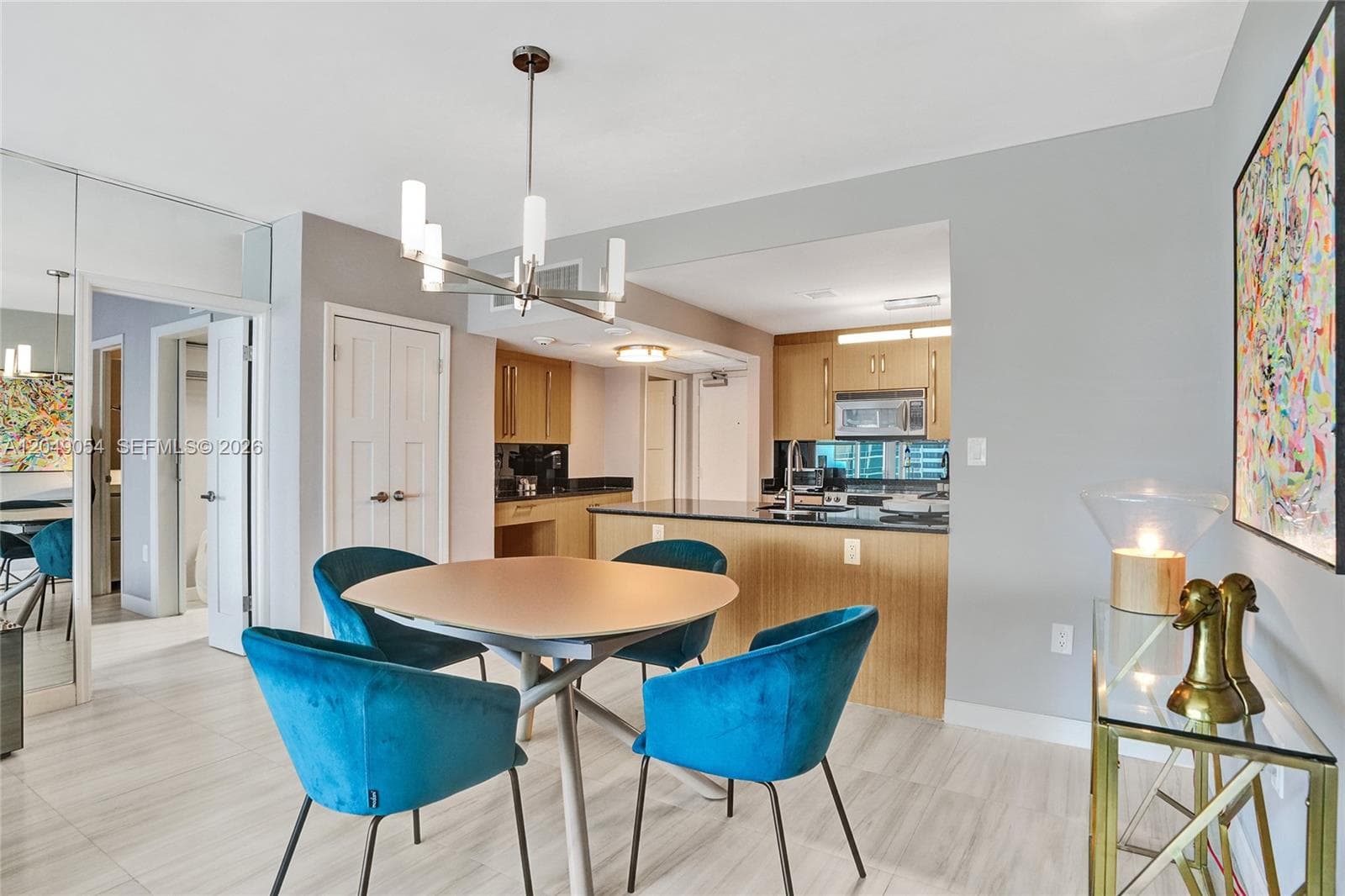 10275 Collins Ave 1116 photo 5