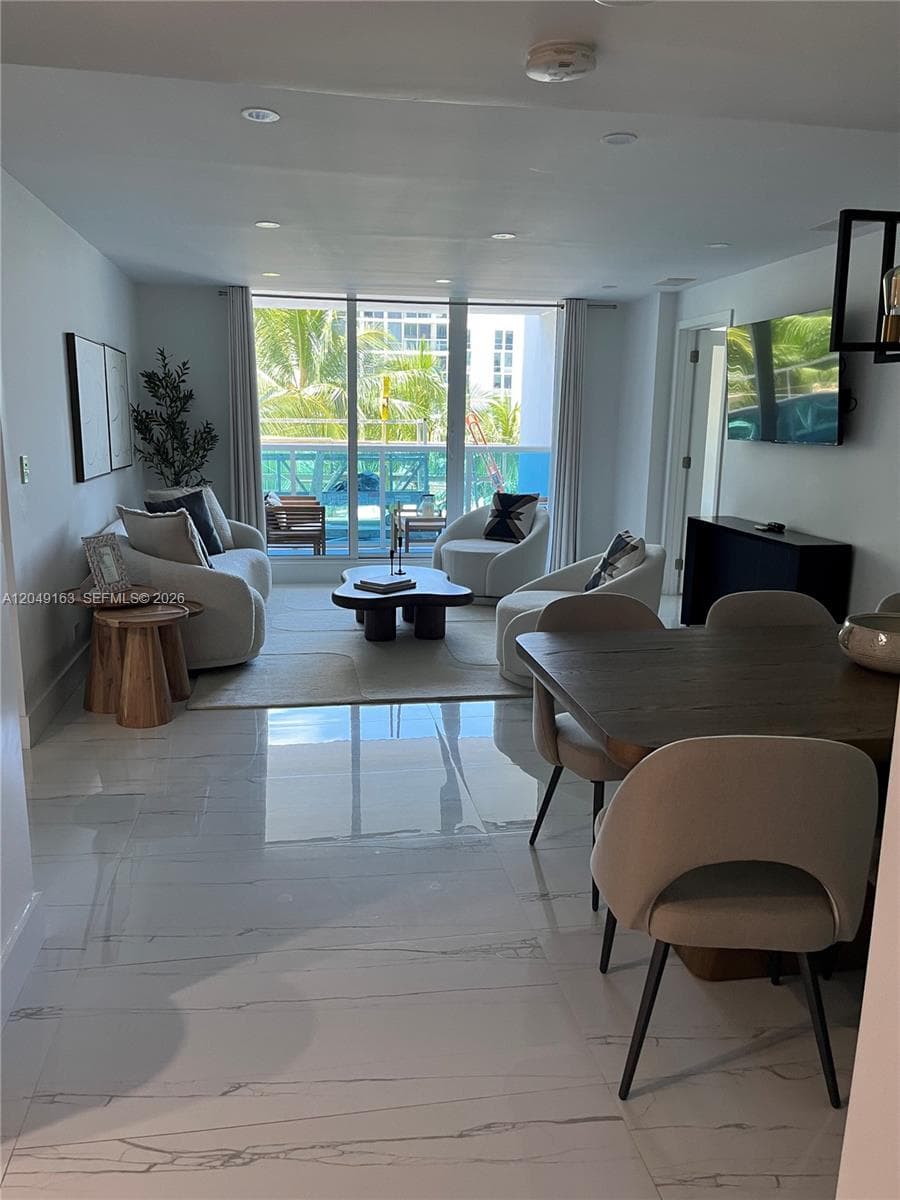 2301 Collins Ave 326 photo 10