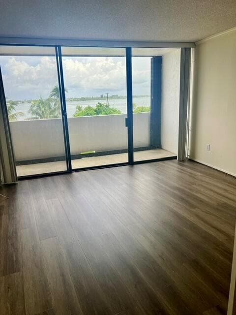 5200 N Flagler Drive 503 photo 25