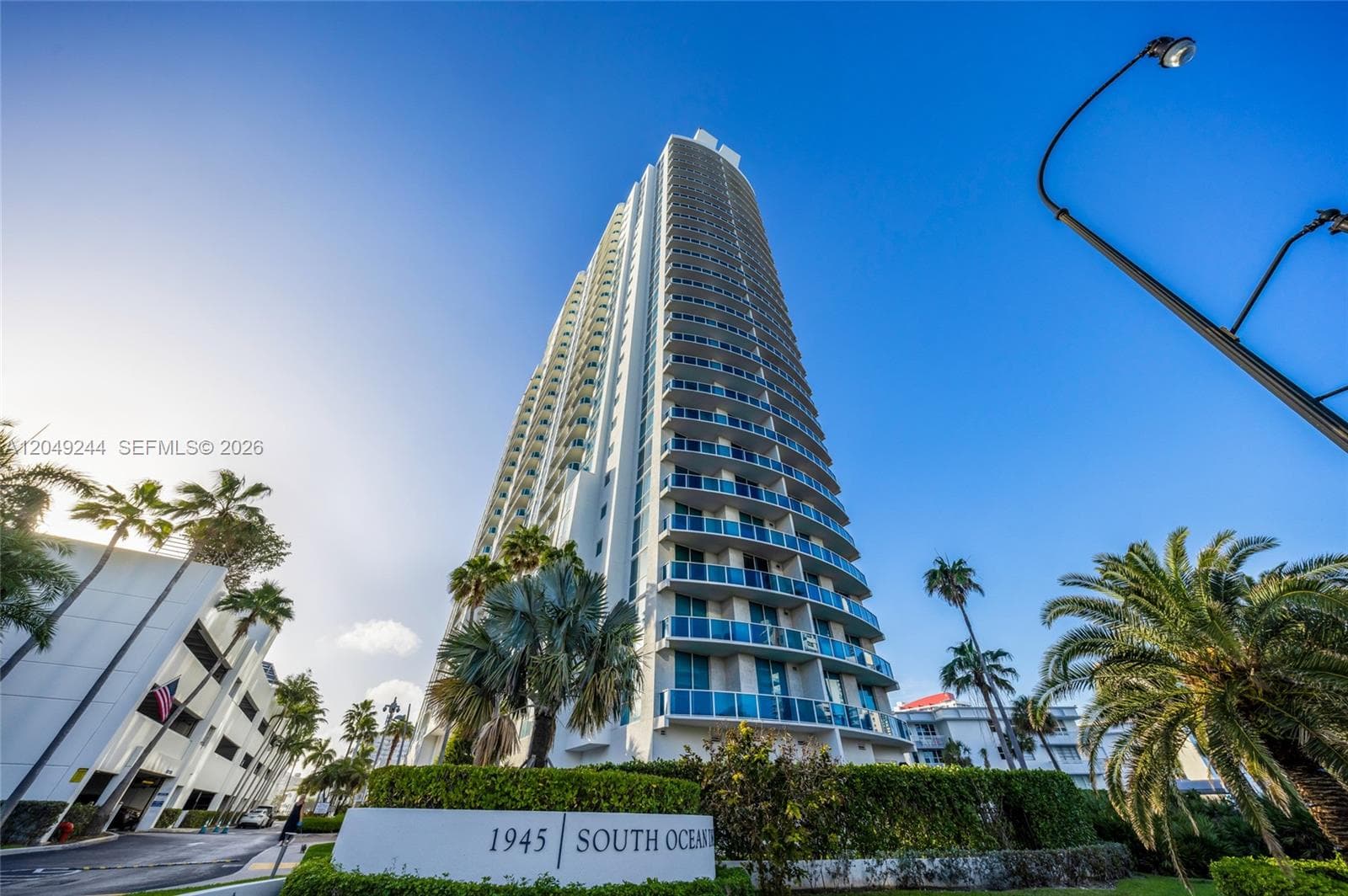 1945 S Ocean Dr 714 photo 20