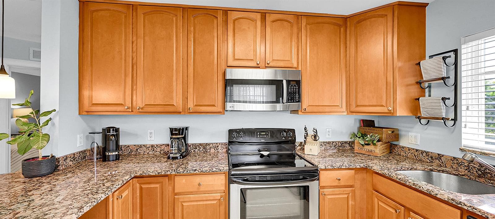 410 SW 15th Street 206 photo 10
