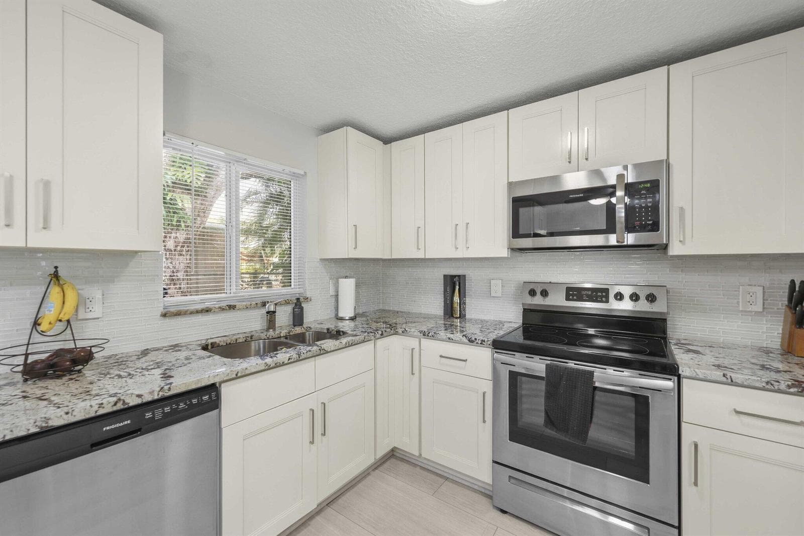1710 SW 4th Avenue photo 16