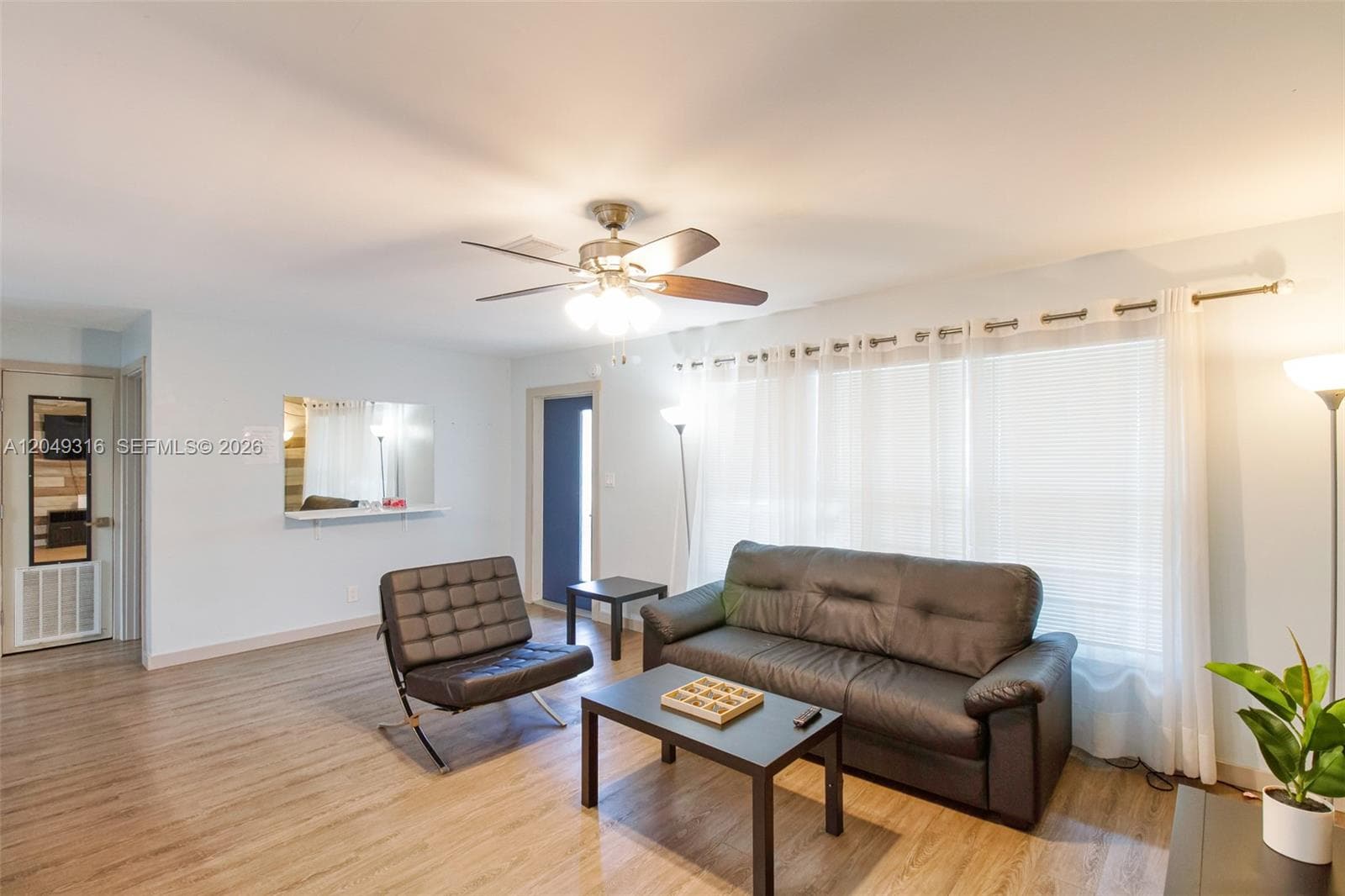 3039 Grant St 3039 photo 5