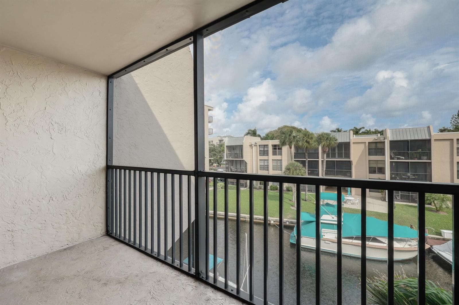 6 Royal Palm Way 303 photo 8
