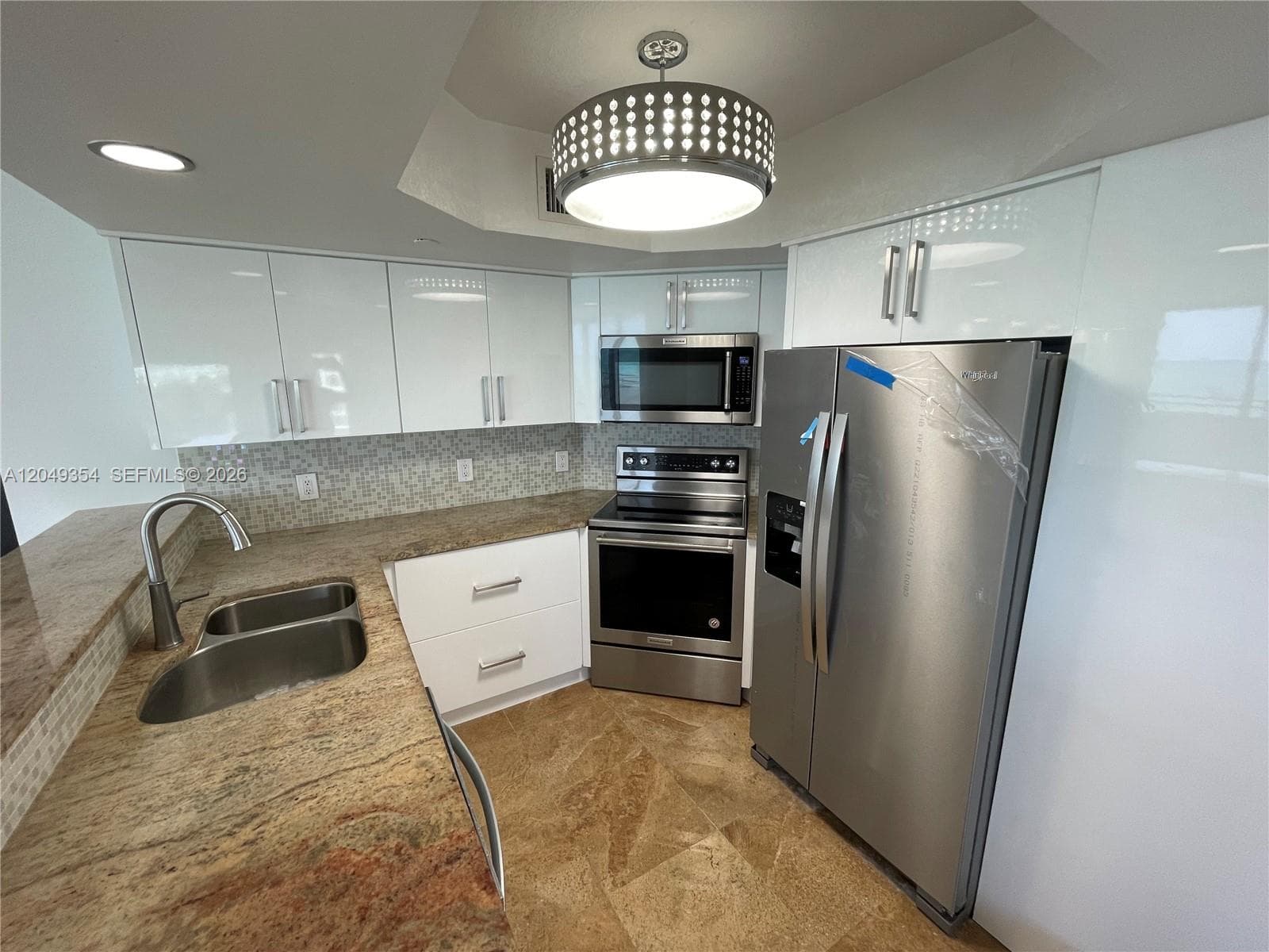 8911 Collins Ave 505 photo 12