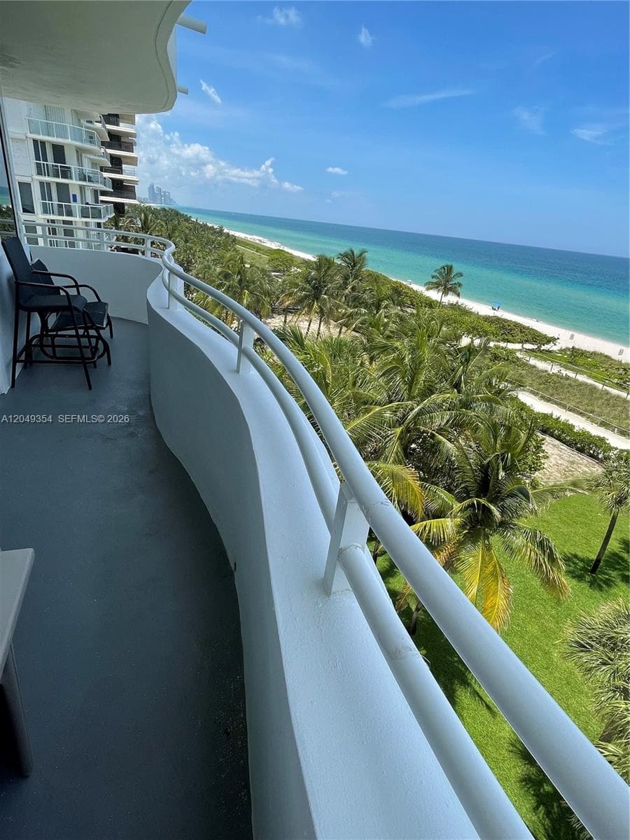 8911 Collins Ave 505 photo 25