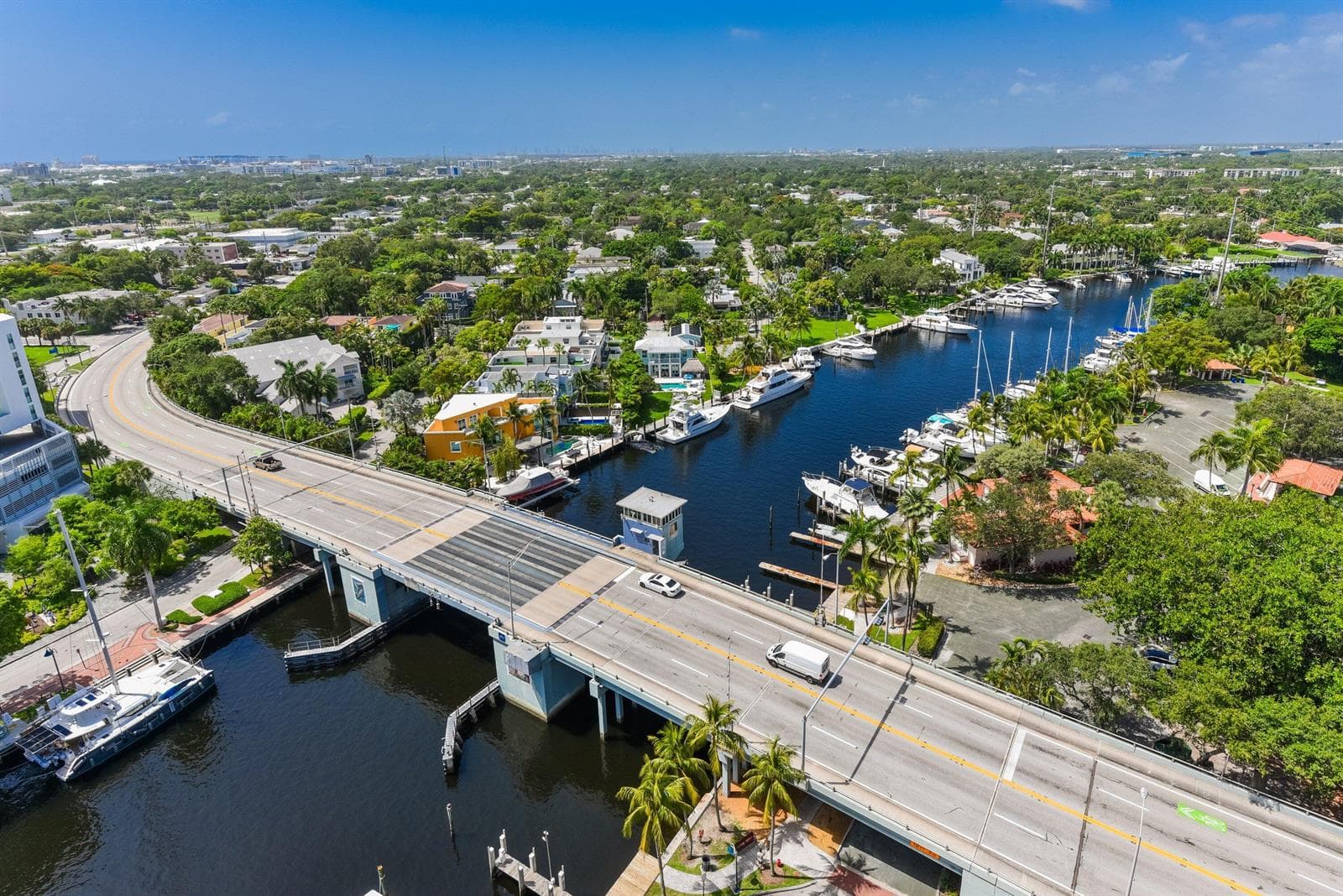 600 W Las Olas Boulevard 1808s photo 23