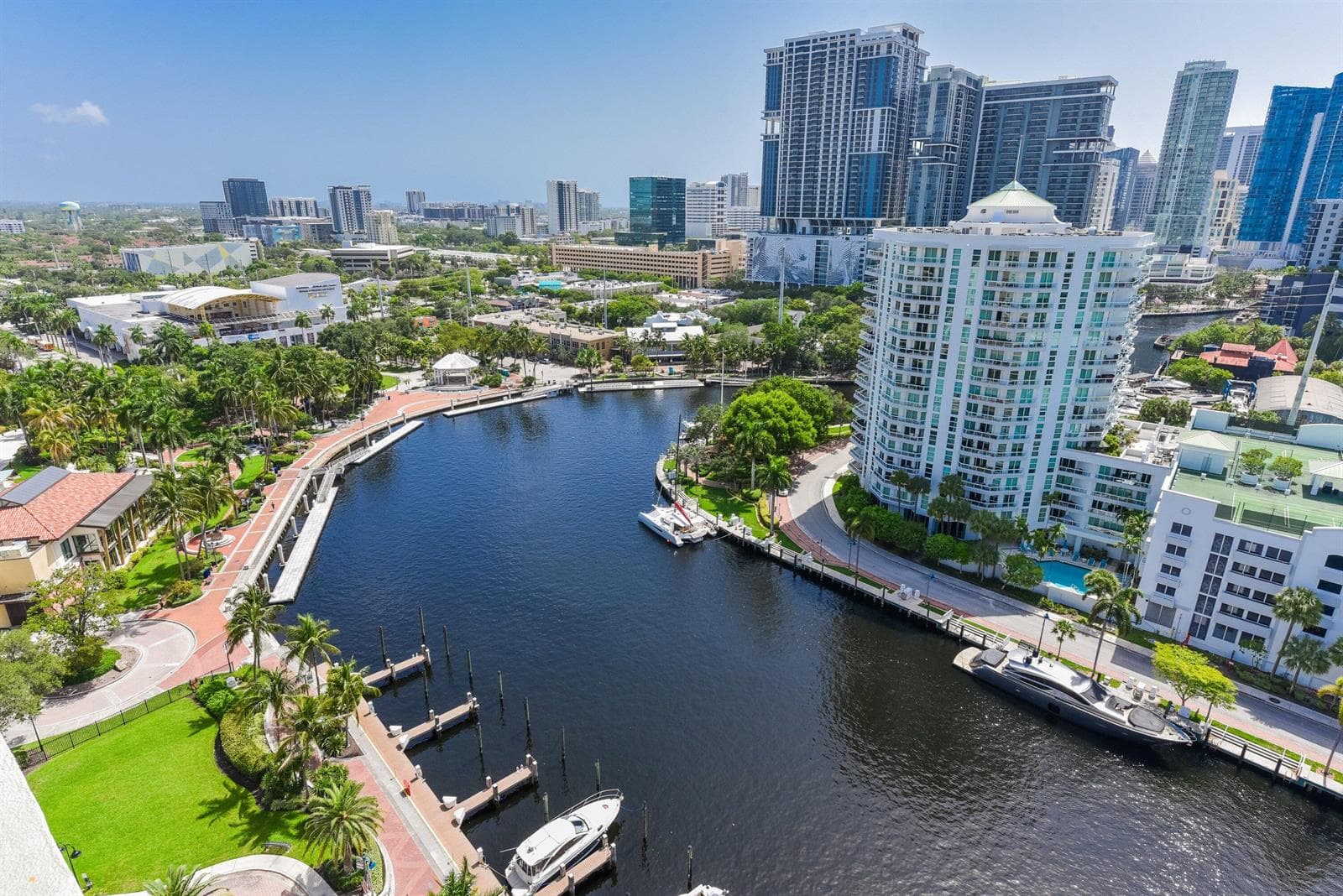 600 W Las Olas Boulevard 1808s photo 17