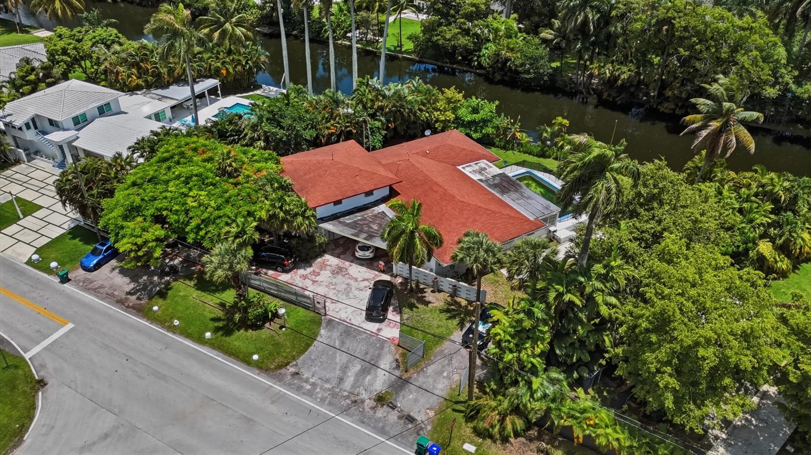 11401 W Biscayne Canal Road photo 9