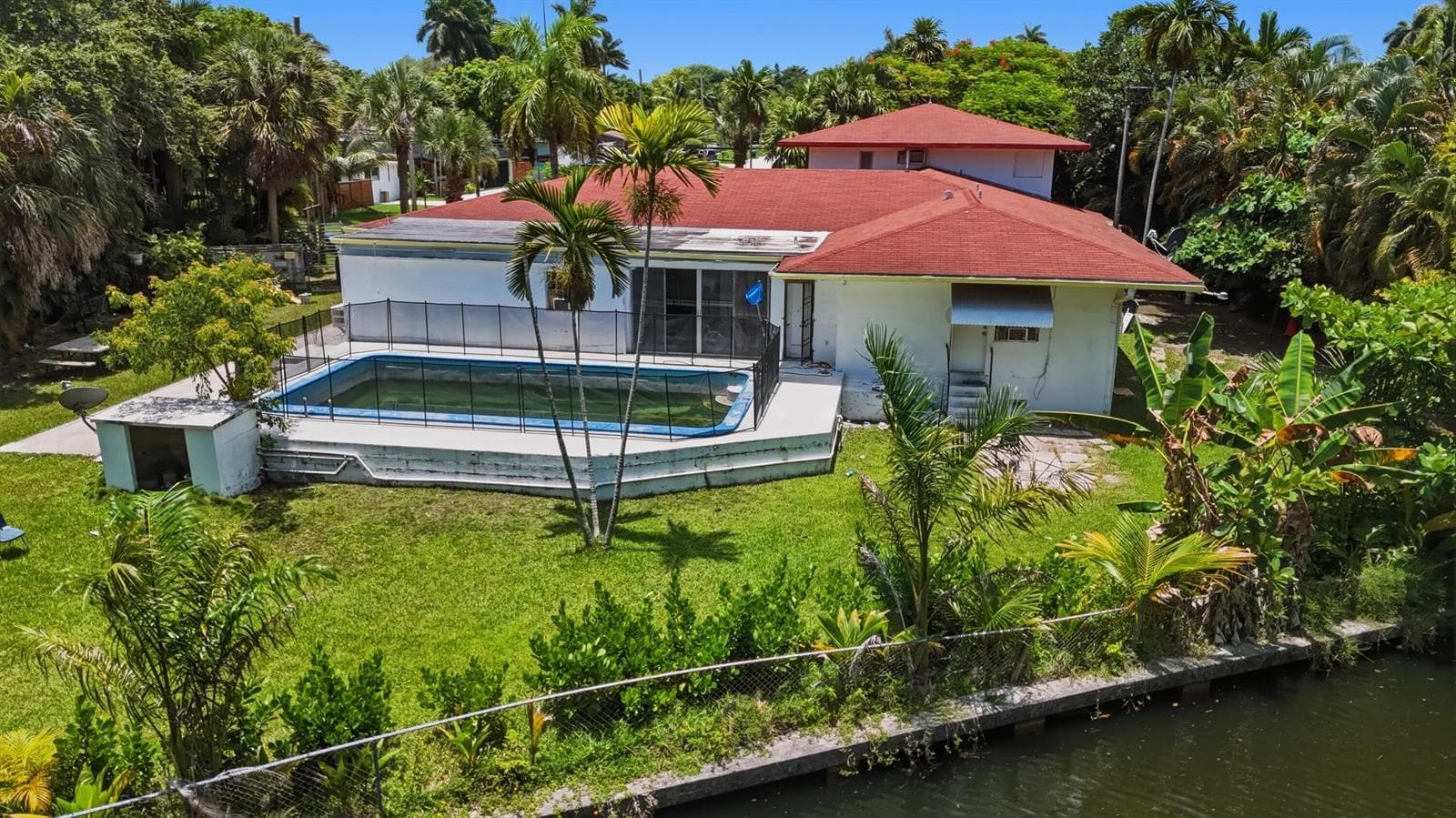 11401 W Biscayne Canal Road photo 14