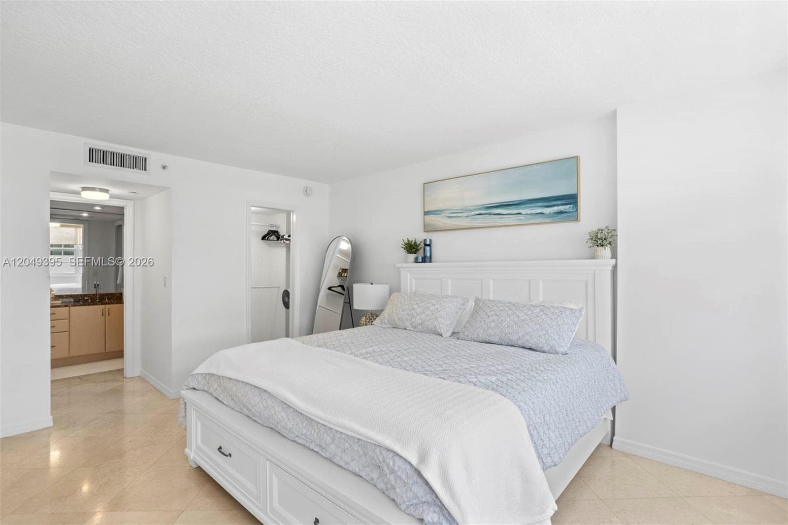 6917 Collins Ave 1512 photo 8