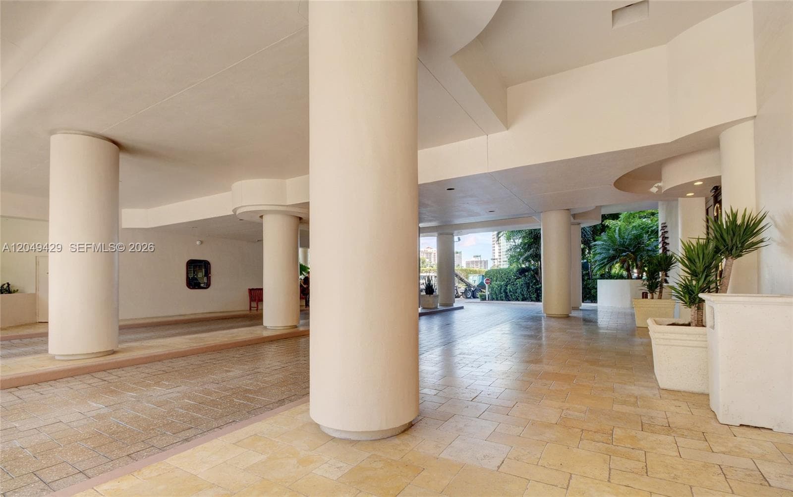 19667 Turnberry Way 19K photo 6