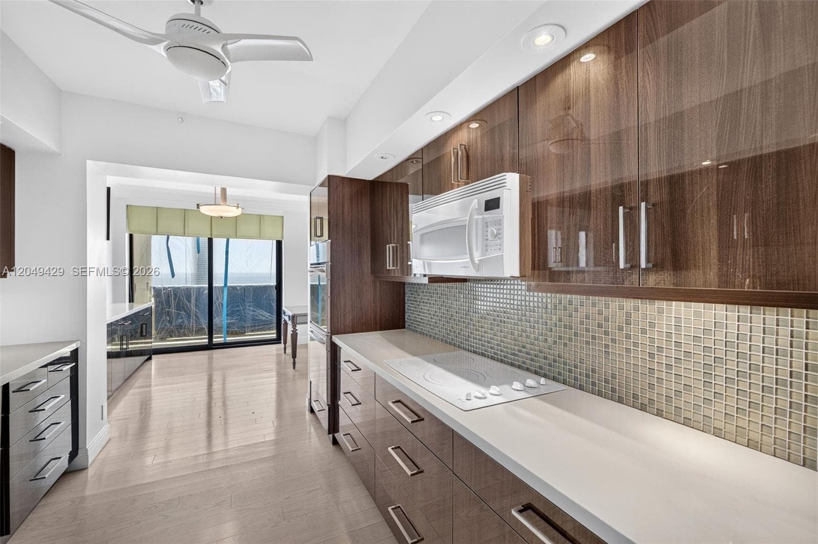 19667 Turnberry Way 19K photo 22