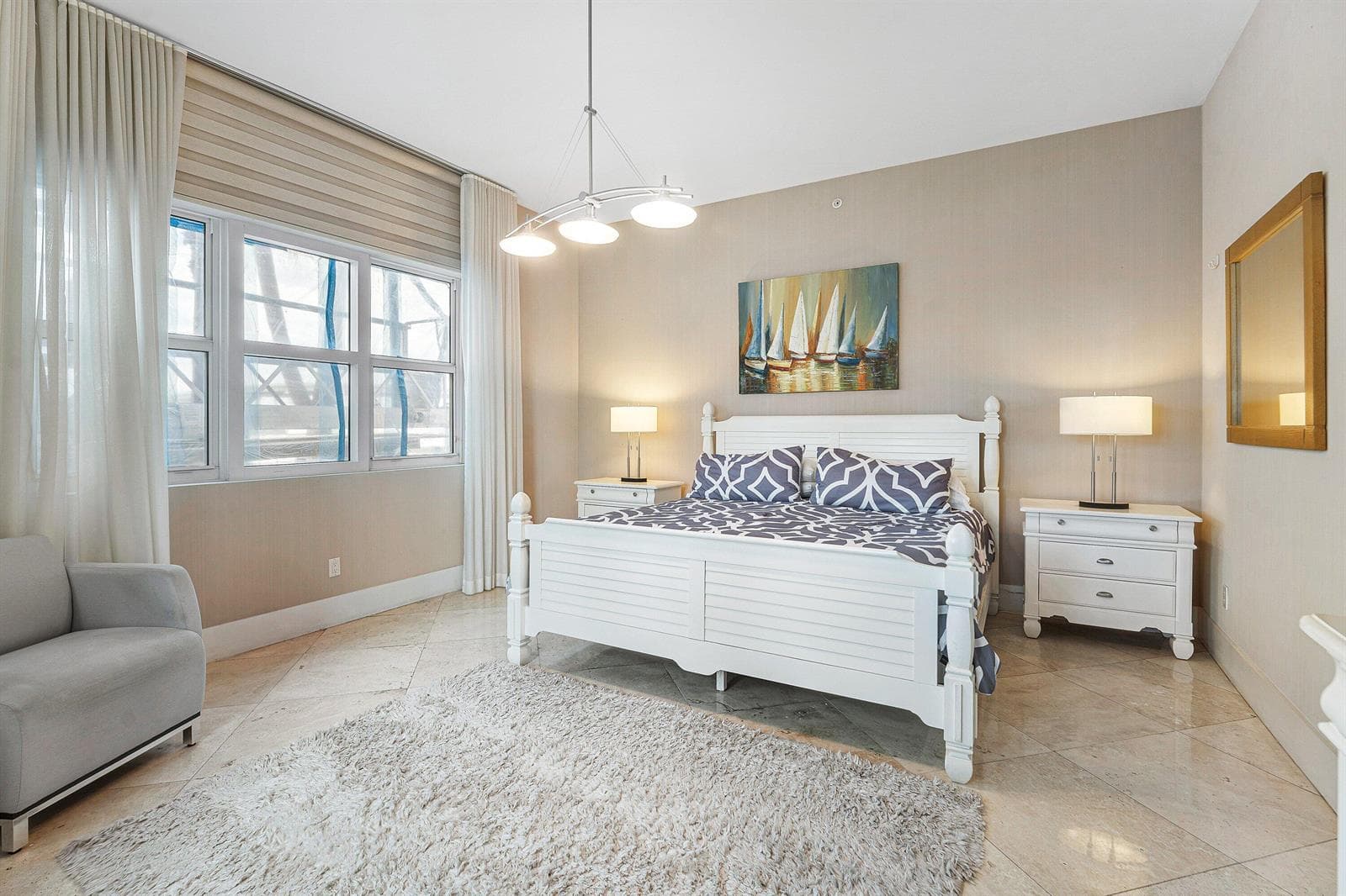 2640 Lake Shore Drive 107 photo 13