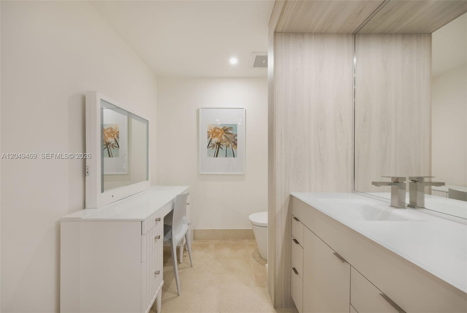 6799 Collins Ave 1402 photo 18