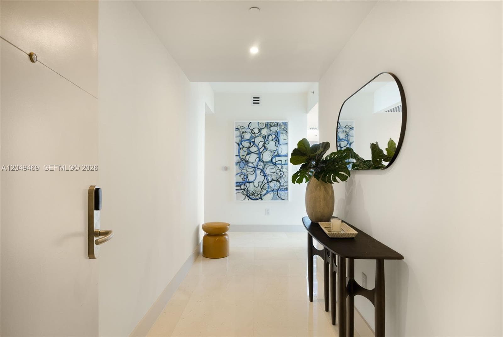 6799 Collins Ave 1402 photo 4
