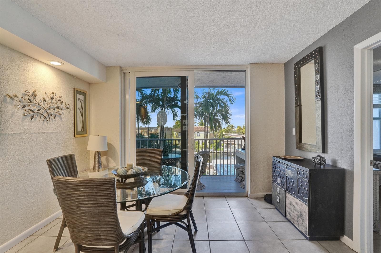 1391 S Ocean Boulevard photo 8