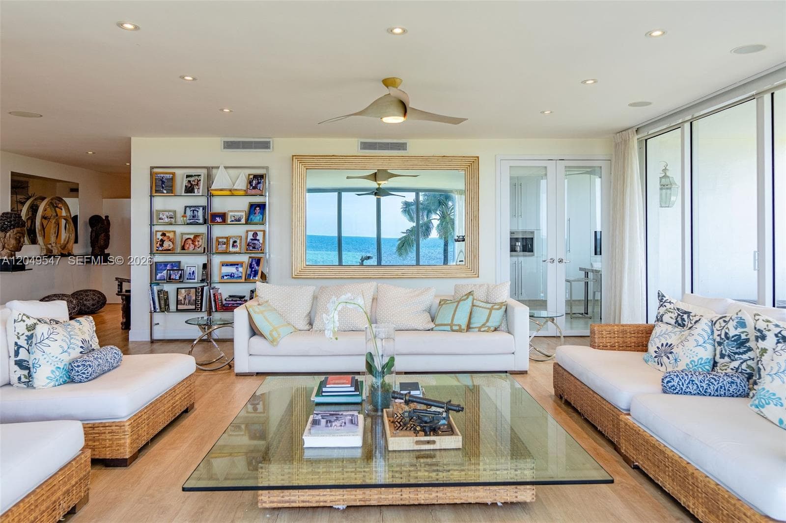 200 Ocean Lane Dr 501 photo 5
