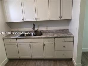 30 S Shore Dr 6 photo 3
