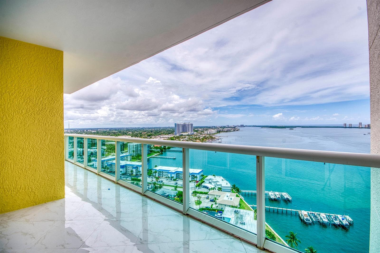 2650 Lake Shore Drive 2303 photo 11
