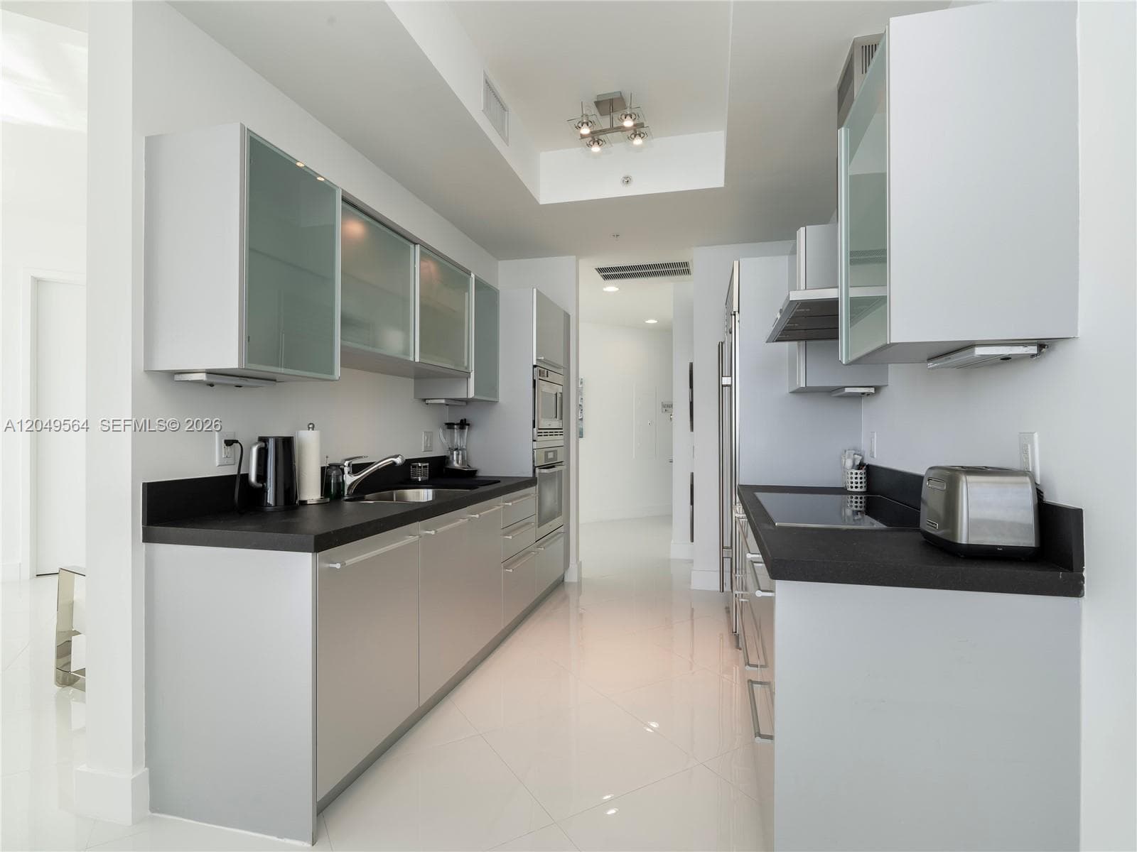 18201 Collins Ave 4709A photo 9