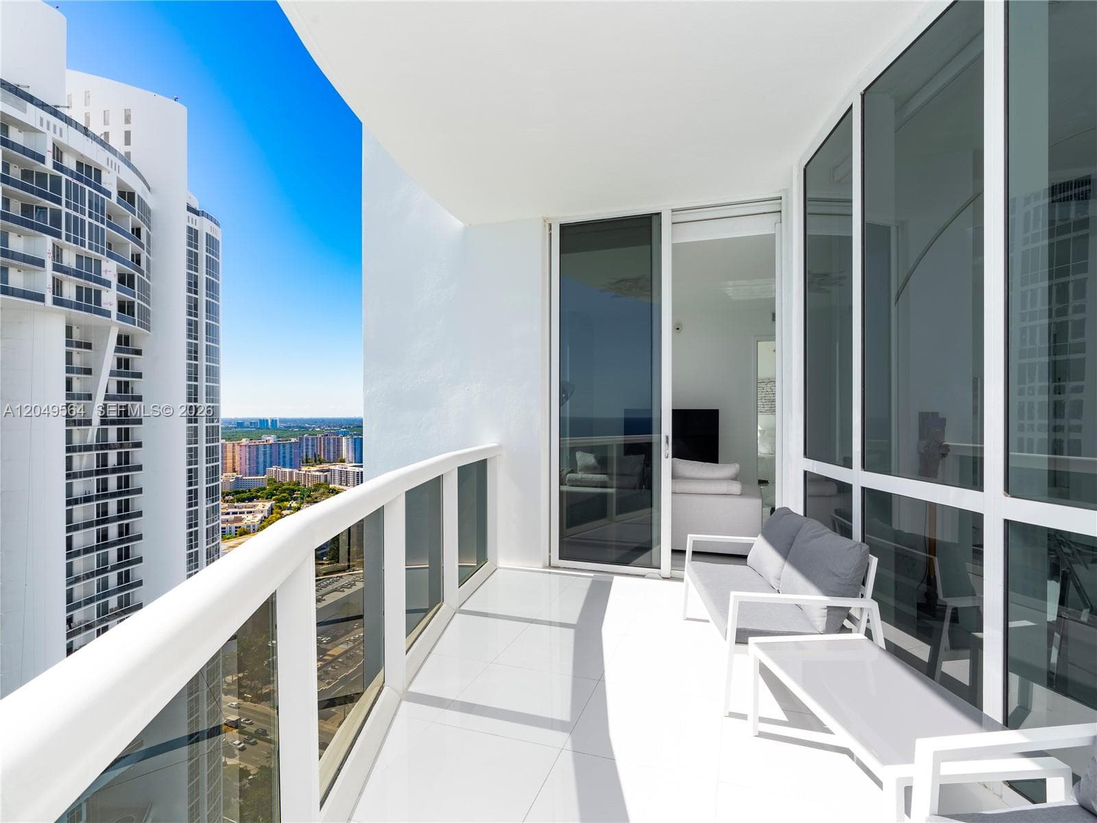 18201 Collins Ave 4709A photo 18