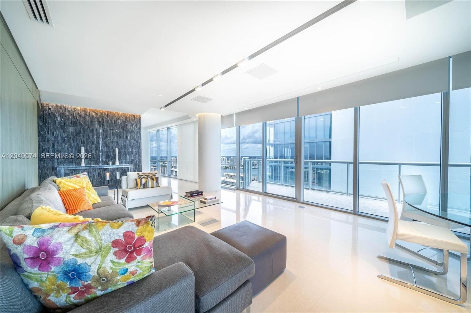 17121 Collins Ave 4208 photo 8