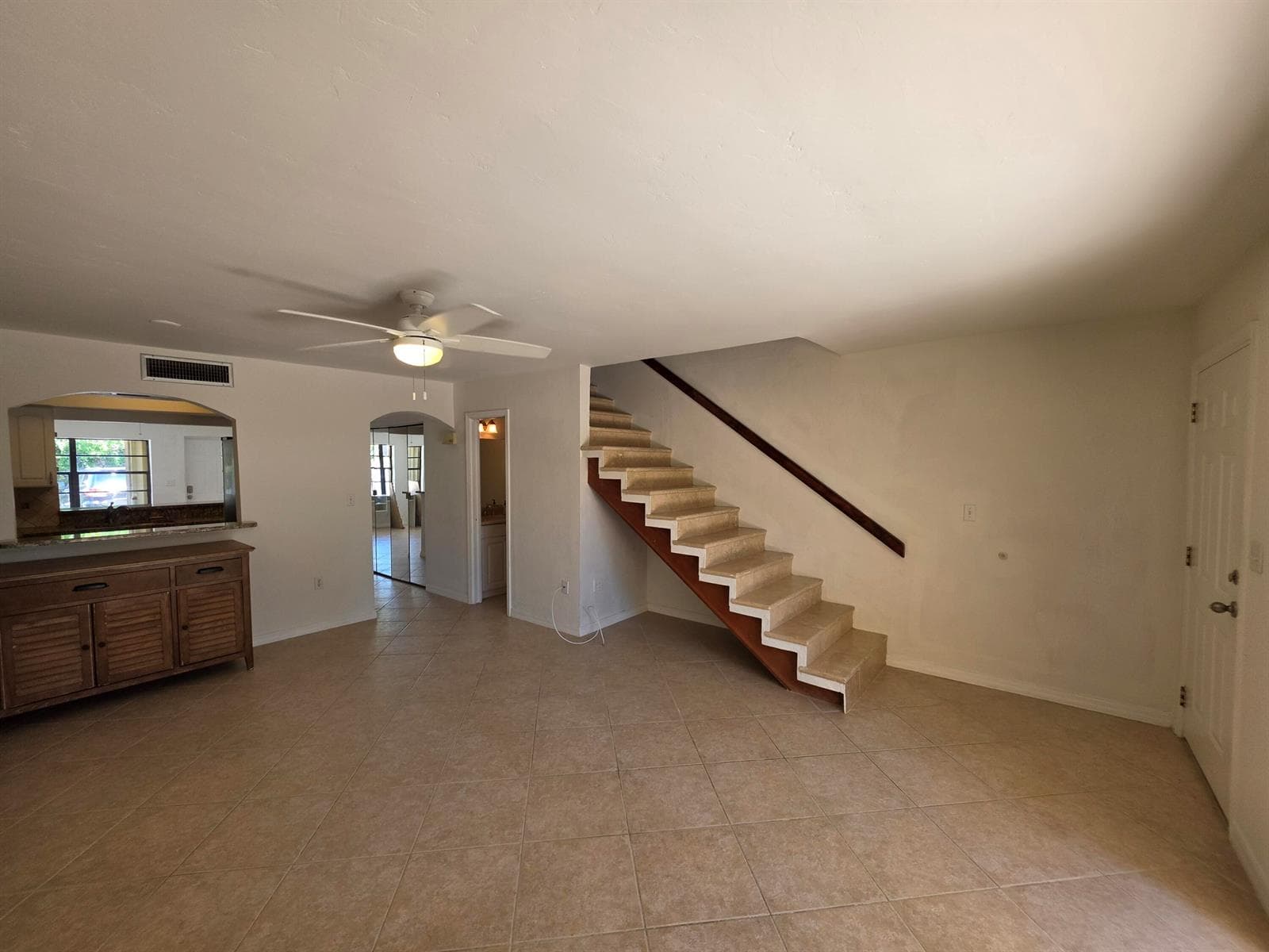 2805 N Highway A1a B photo 17