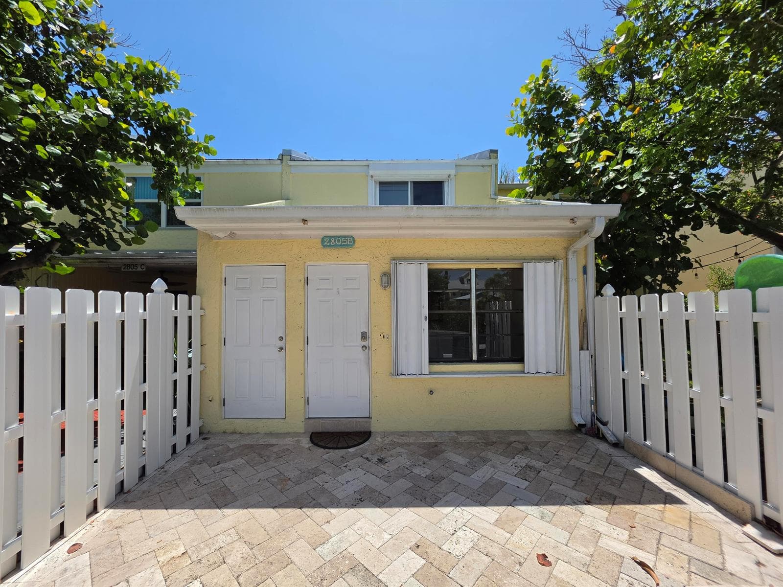 2805 N Highway A1a B photo 1