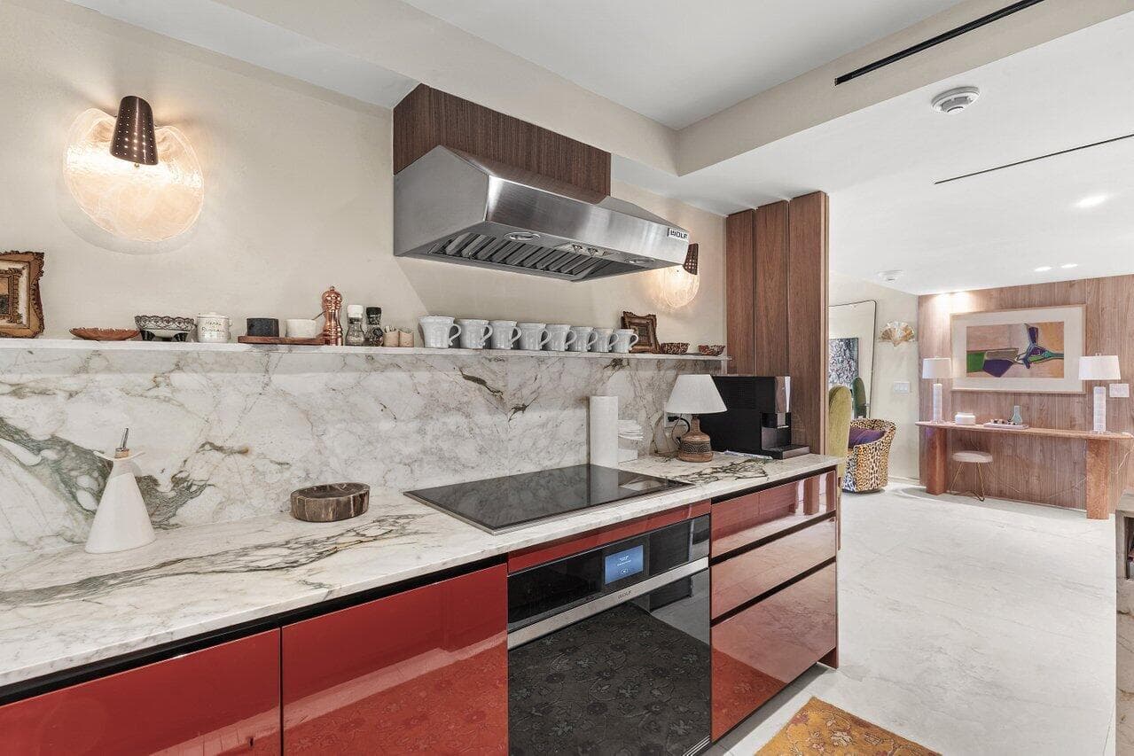 100 Sunrise Avenue 418 photo 6