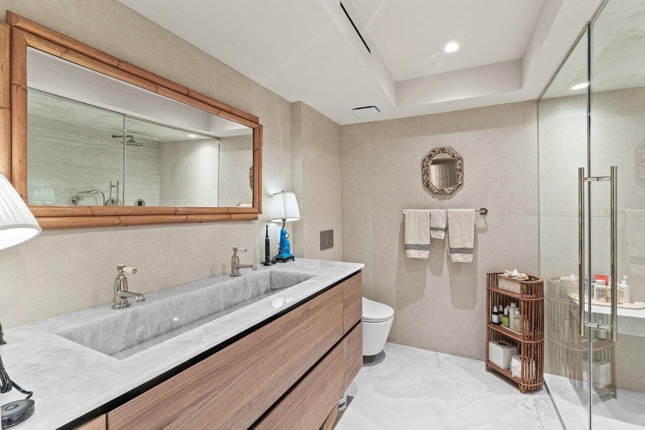 100 Sunrise Avenue 418 photo 18