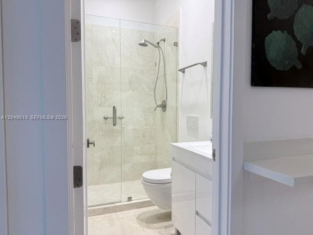 881 Ocean Dr L2 photo 13