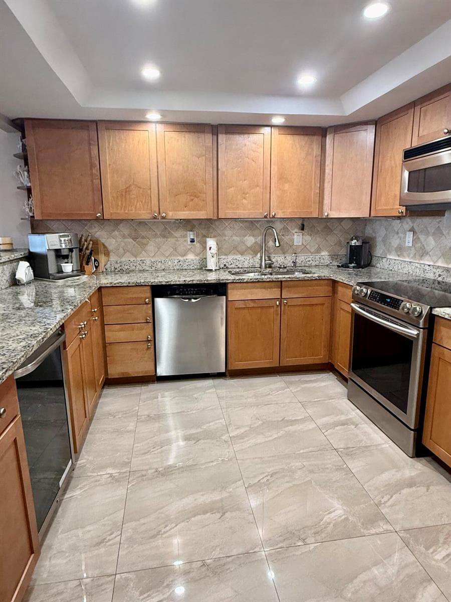 4020 Galt Ocean Drive 1708 photo 12