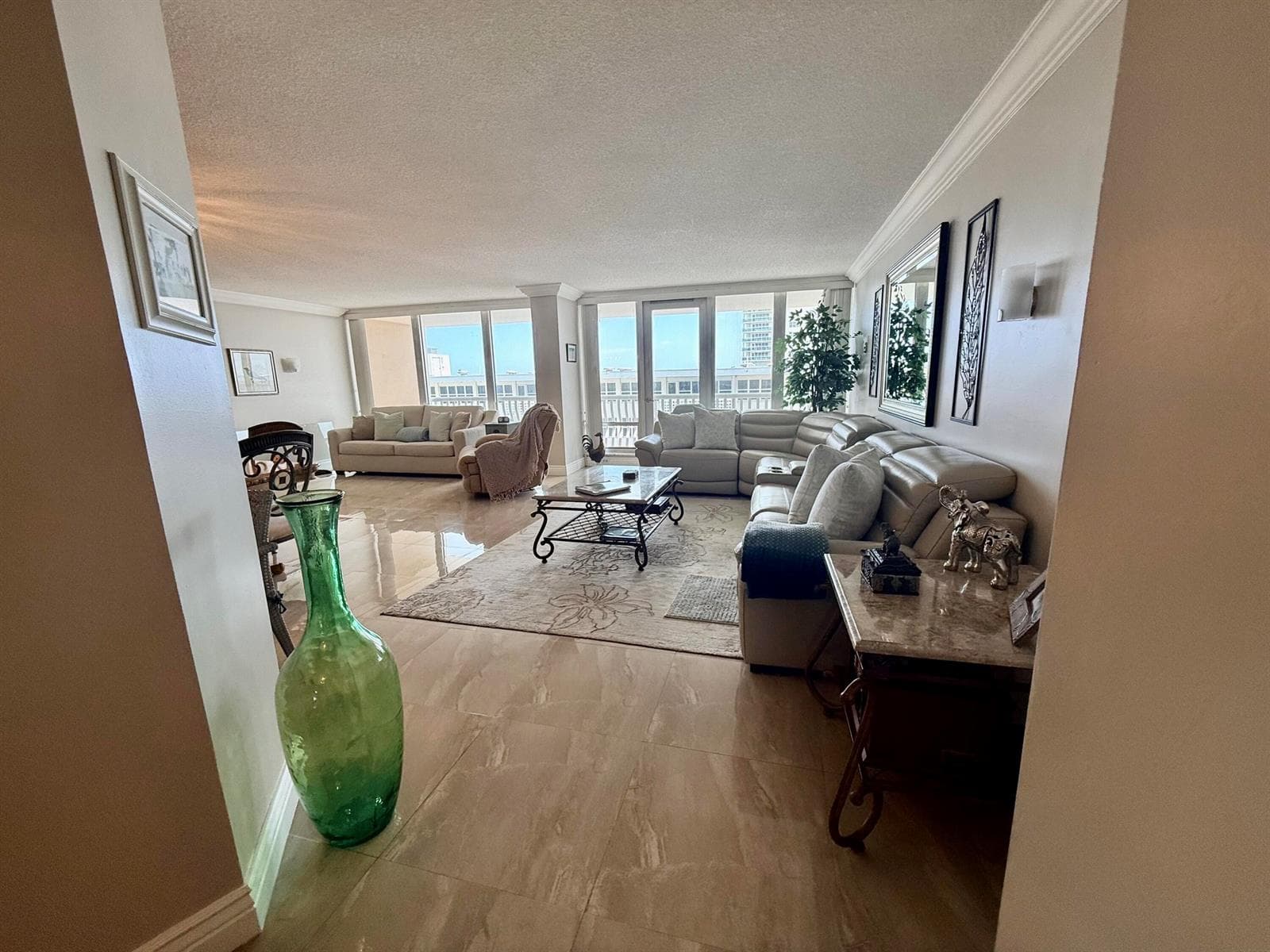 4020 Galt Ocean Drive 1708 photo 3