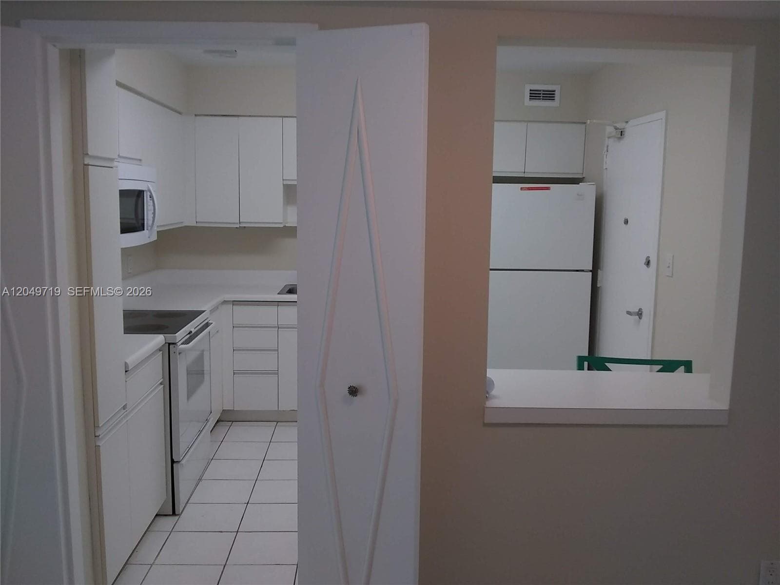 5161 Collins Ave 809 photo 6