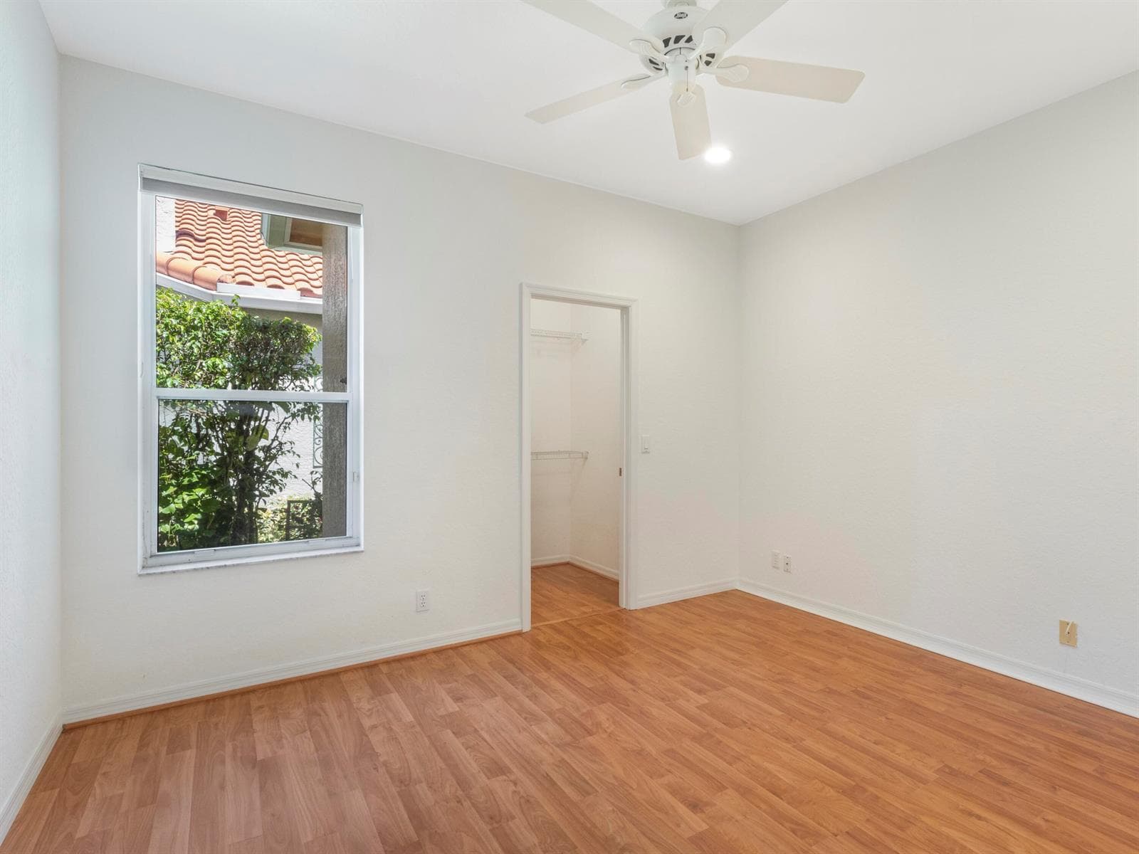 5279 Brookview Drive photo 25