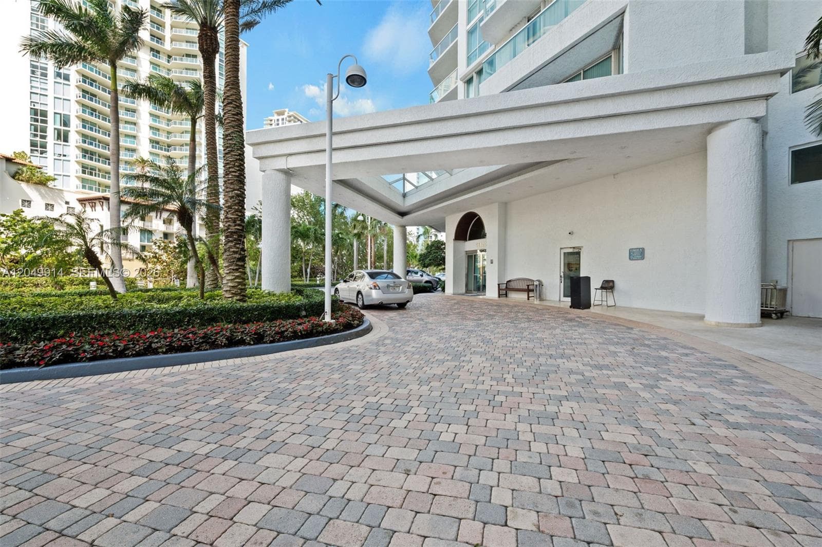 16400 Collins Ave 1644 photo 3