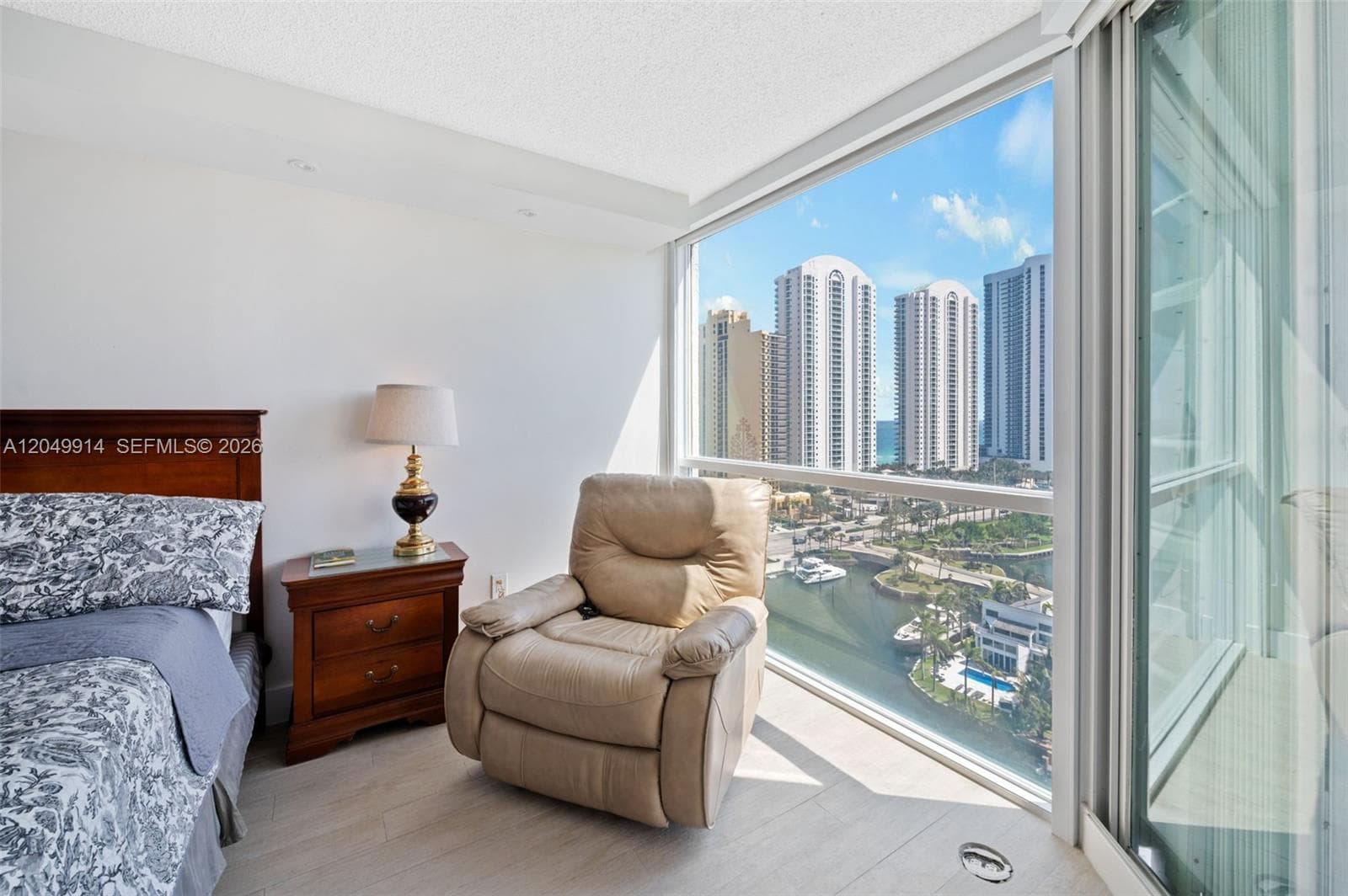 16400 Collins Ave 1644 photo 18