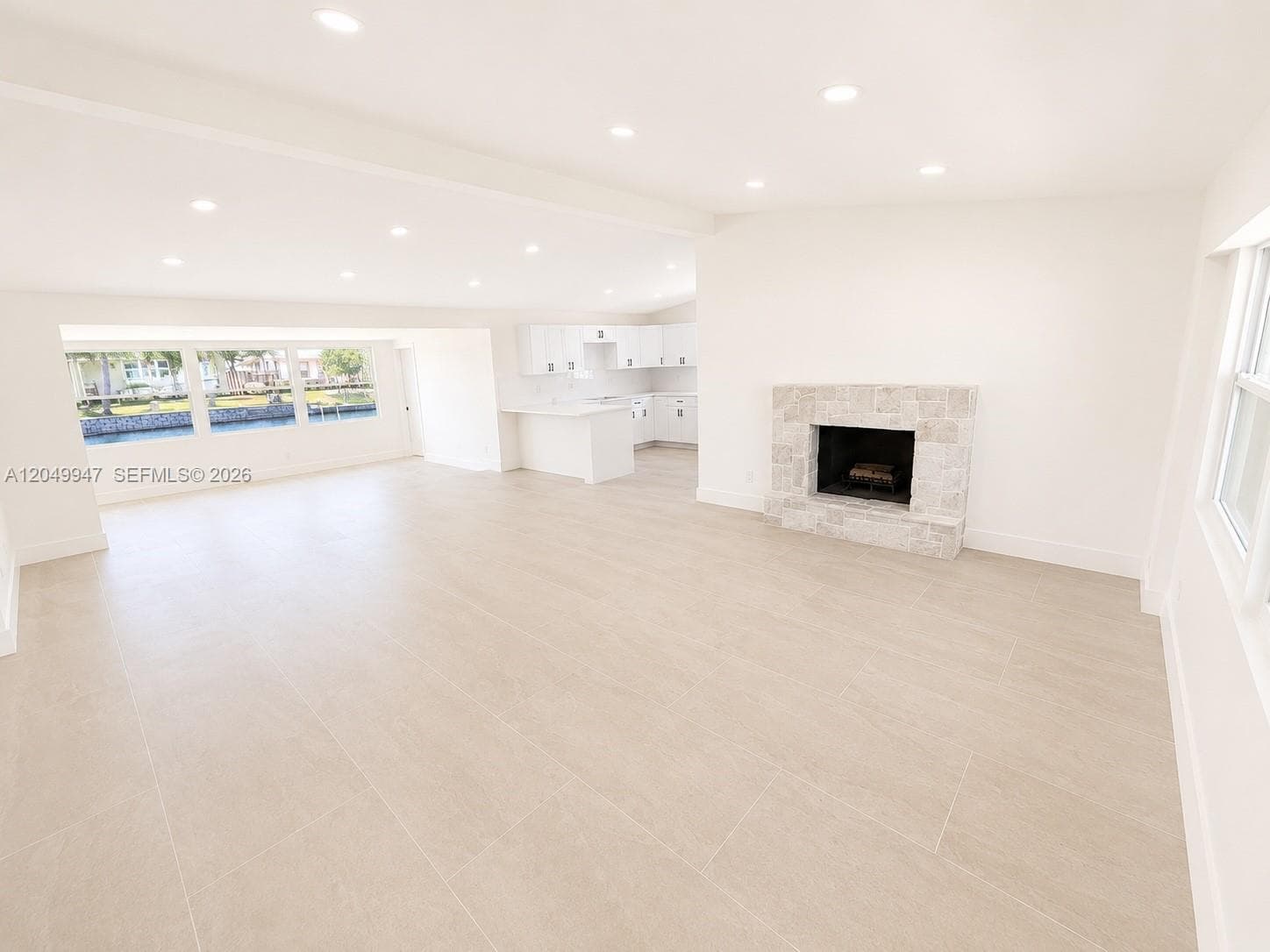 2649 Key Largo Ln . photo 18