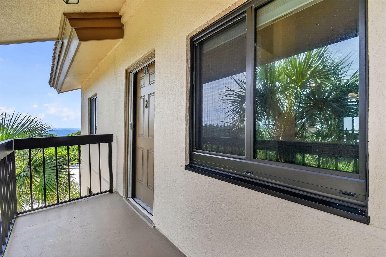 201 Ocean Bluffs Boulevard 5010 photo 2
