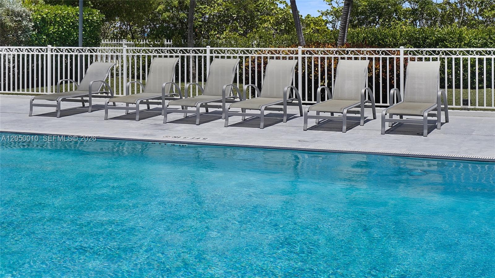 4301 Collins Ave 403 photo 13