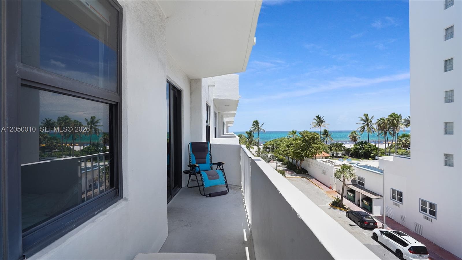 4301 Collins Ave 403 photo 10